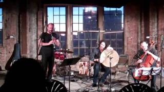 Kinan Azmeh and John Hadfield play quotLamma Bada Yatahanaquot [upl. by Eiba919]