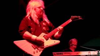 Molly Hatchet  Flirtin With Disaster Live  Ohio Bikeweek 20011 [upl. by Arrik795]