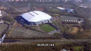 Stadion  Multifunktionshalle Veltins Arena Gelsenkirchen im Bundesland NordrheinWestfalen [upl. by Fraase]