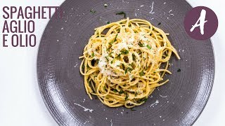 Spaghetti Aglio E Olio  10 minute recipe  6 Ingredients [upl. by Candless]