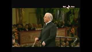 Daniel Barenboim Joseph Haydn Symphony No 45 [upl. by Maroj]