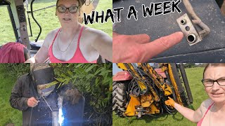 Broken hedge cutter Onsite welding Manitou faults and some new arrivals on the farm [upl. by Tyree]