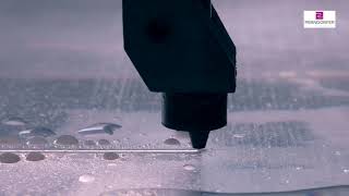 Perndorfer Maschinenbau KG  Wasserstrahlschneiden von AcrylglasWaterjet cutting of acrylic glass [upl. by Noellyn]