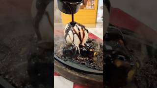 😍 Sizzler Brownie 😍 love brownie sizzlers sizzler [upl. by Mahala]