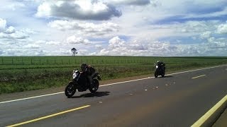 YAMAHA XJ6 VS KAWASAKI ER6N [upl. by Ivor]