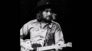 WAYLON JENNINGS LIVE ALBANY PALACE THEATRE ALBANY NY JUNE 10 1983 [upl. by Eisnil520]