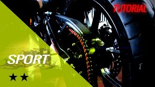 Kettenwechsel Moped  Kettenrad amp Ritzel  Derbi Senda Tutorial [upl. by Dadivitan]