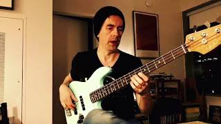 60 Second Bass Lessons The Lydian Augmented Scalewith legato left hand Rufus Philpot Bass [upl. by Kcered670]