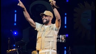 Maxwell The Serenade Tour  CLIPS  Capital One Arena  Washington DC October 4 2024 [upl. by Yojenitsirk]