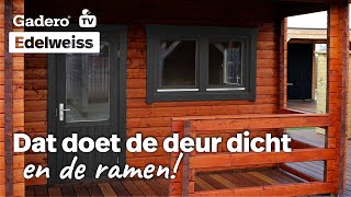 Blokhut Edelweiss Kozijnen ramen en deuren installeren [upl. by Seldan]