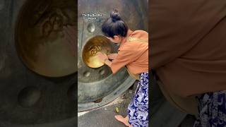 Thailand singing gong  big Buddha gong  He has perfect karma gongmeditation buddhistmeditation [upl. by Aneek]