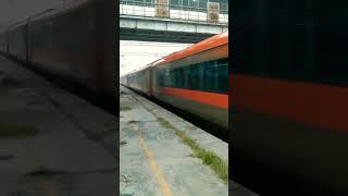 Vande Bharat sleeper train ytshorts expresstrain train indian railways amazingfacts shorts [upl. by Eittah]