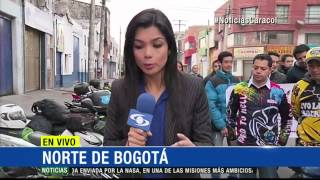 Huecos en Bogotá una amenaza permanente para los conductores  14 de Julio de 2015 [upl. by Arleta]