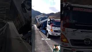 Operador de la grúa a responder por los daños camiones trucks traileros camioneros camion [upl. by Kohsa]