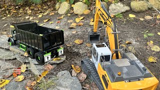 114 Hydraulic RC Excavator Digging and Rigging Tamiya RC DumpTruck [upl. by Anwahsit]