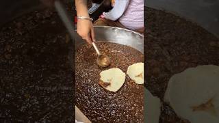 Bheega Kulcha Bheegi Mathri Making In Amritsar shprts [upl. by Gusella]