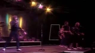 Pretty Little Angel Eyes Showaddywaddy Live 1980 [upl. by Samul503]