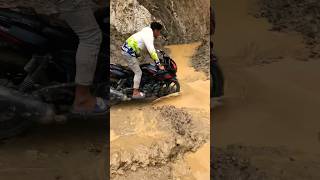 Warning ⚠️🔥 road rage 😡😡 offroad rider 220 king 👑 [upl. by Gnad311]