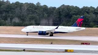 Delta Air Lines Airbus A220100 N137DU landing in RDU Airport [upl. by Akimik]