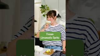 Frozen Limoncello Spritz Rezept für den Sommerdrink 2024 🍹🍋  REWE Deine Küche [upl. by Rollet854]