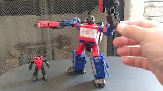 Transformers Siege Crosshair with Pinpointer Quick Review [upl. by Gun]