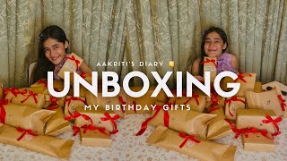 Unboxing my 14th birthday 🎂 14th gifts 🎁  ✨🎁💃 Aakritisharmavlogs [upl. by Doralyn]