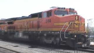 BNSF B408W 514 Leads a Manifest Freight Train Oceanside CA NICE LESLIE RS3L [upl. by Aedrahs]