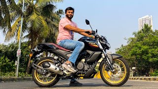 2023 Yamaha FZS V3 Deluxe  Ride Review [upl. by Nyvar460]