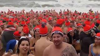 Nieuwjaarsduik 2018 2019 in Scheveningen [upl. by Auhsuoj917]