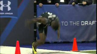 Trindon Holliday Runs a 421 sec 40 Yard Dash at the NFL Combine [upl. by Ydnik669]