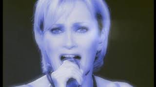 Patricia Kaas quotQuand jai peur de toutquot live DVD quotRendezvousquot 1998 [upl. by Ahsinehs]