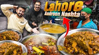 Androon Lahore Street Food Tour at Night  Lahori Nashta rat k 3 baje with RanaHamzaSaifRHS [upl. by Josias]