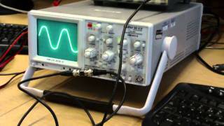 Oscilloscope Tutorial  Calculating the time and frequency [upl. by Graves985]