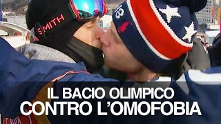 Il bacio contro lomofobia che ha vinto le Olimpiadi [upl. by Melak]