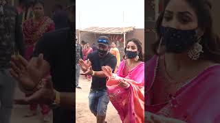 Yami Gautam  Gippy Grewal  Behind the Scenes  Shava Ni Girdhari Lal [upl. by Mylander]