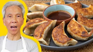 🤤 Dads MOUTHWATERING Potstickers 鍋貼 [upl. by Aig]