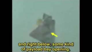 2010 UFO  ULTRA CLEAR DAYTIME FOOTAGE The pyramid phenomenon continues [upl. by Grania]