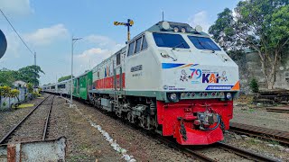 KA Pandalungan Ditarik Lokomotif CC 203 Stiker Tematik HUT Ke79 Kereta Api Indonesia keretaapi [upl. by Sukramaj]