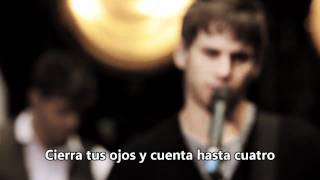 Foster the People  Dont Stop Color On The Walls En Vivo Sub Español [upl. by Tenner]