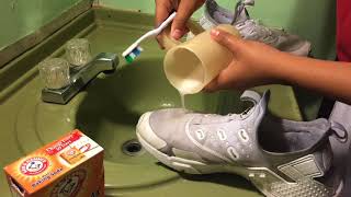 HOW TO CLEAN WHITE SHOES [upl. by Doig445]