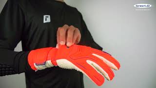 Reusch Attrakt Freegel SpeedBump OrthoTec R52700782290 [upl. by Ennaylil]