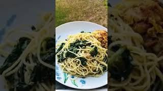 Pasta con spinacipasta recipe [upl. by Dnalerb]