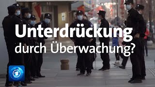 Überwachung der Uiguren  China Überwachungsstaat oder Zukunftslabor [upl. by Ibbob552]