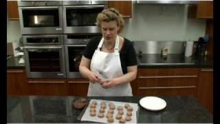 How to make chocolate macaroons [upl. by Annabela308]