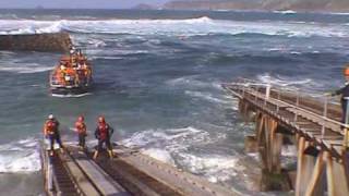 Sennen Cove Tyne Class Lifeboat Recovery 14 September 2004 [upl. by Marvin]