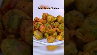 ભરેલા મરચાનો નવો નાસ્તો  Chilli cheese popper bhajiya bharelamarcha shorts cheesechilli [upl. by Nazler950]