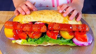 A recipe for a sandwich with vegetarian sausage [upl. by Suivart]