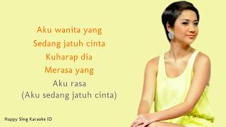 Aku Wanita  Bunga Citra Lestari feat Dipha Barus Karaoke [upl. by Keisling245]