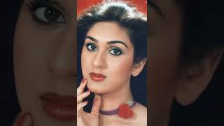 Meenkshi Seshadri amp family photobollywood shortvideo [upl. by Daniela960]