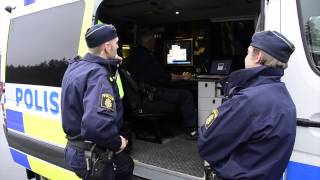 Trafikpoliser i Jönköping jobbar mot kriminella på motorvägen [upl. by Ewnihc]